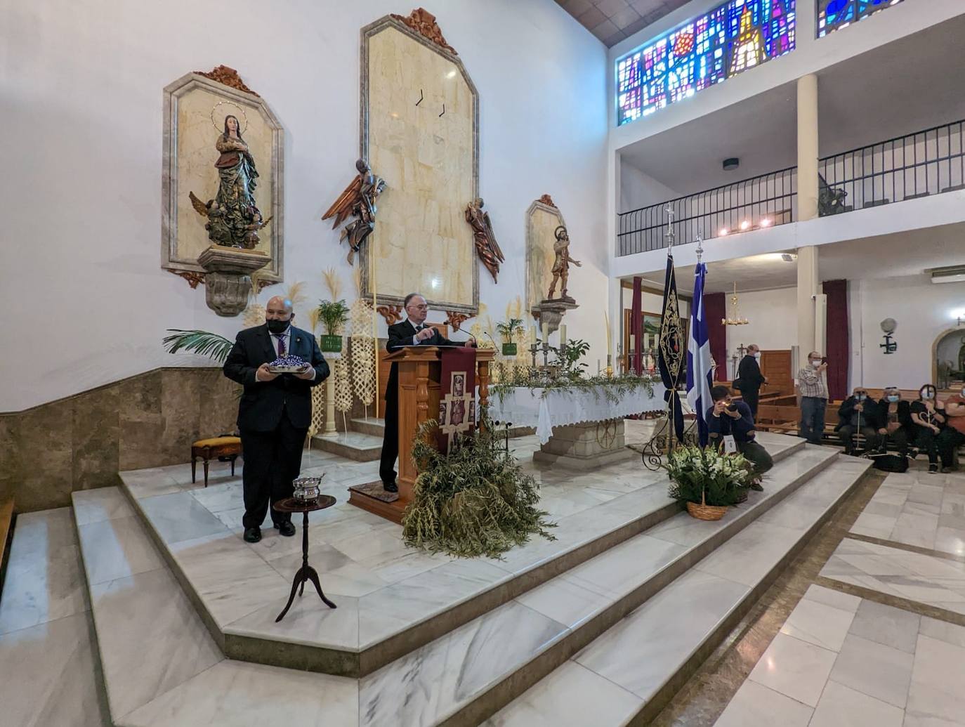 Fotos: La Legión vela al Cristo de la Buena Muerte de Roquetas