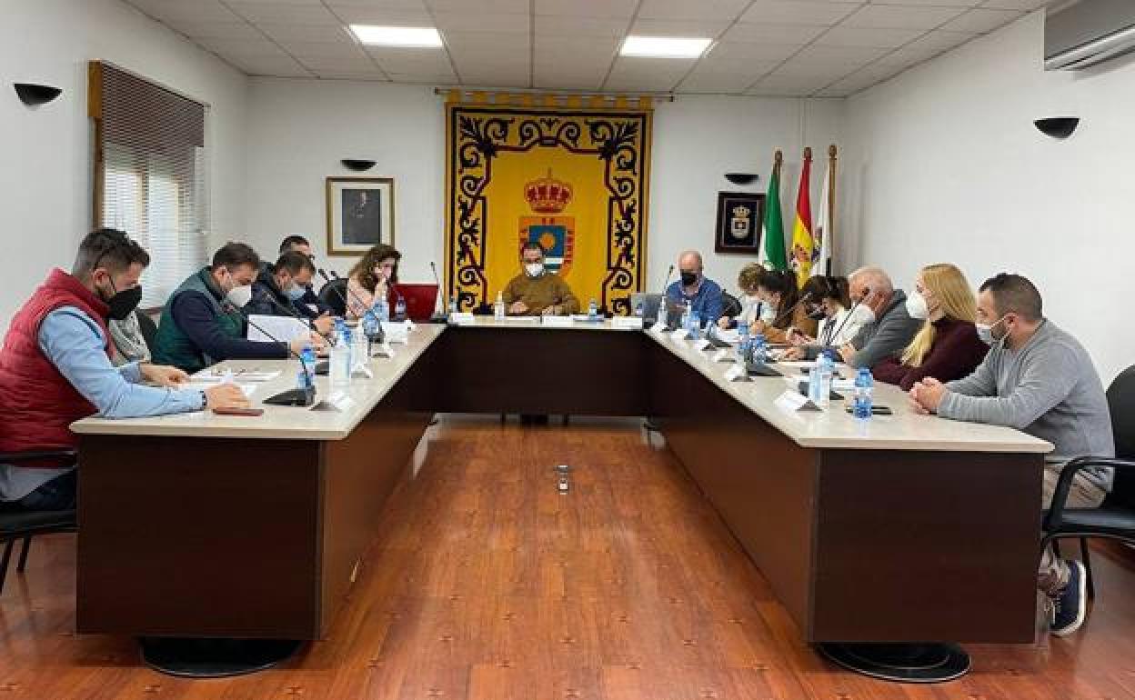 La Mojonera encomienda a Diputación la expropiación de los terrenos para ampliar el cementerio