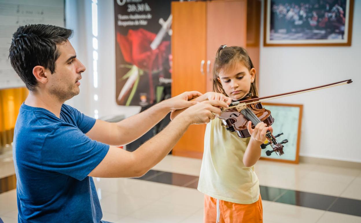 La Escuela de Música, Danza y Teatro inicia sus clases con 800 alumnos este curso
