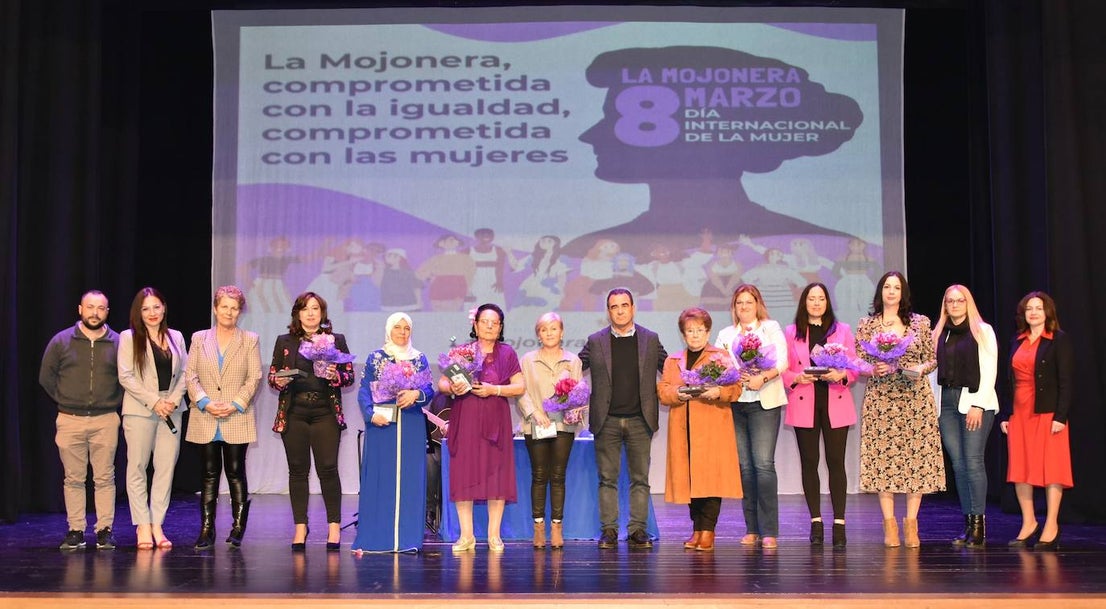 Testimonios y homenajes en la primera Gala de la Mujer de La Mojonera