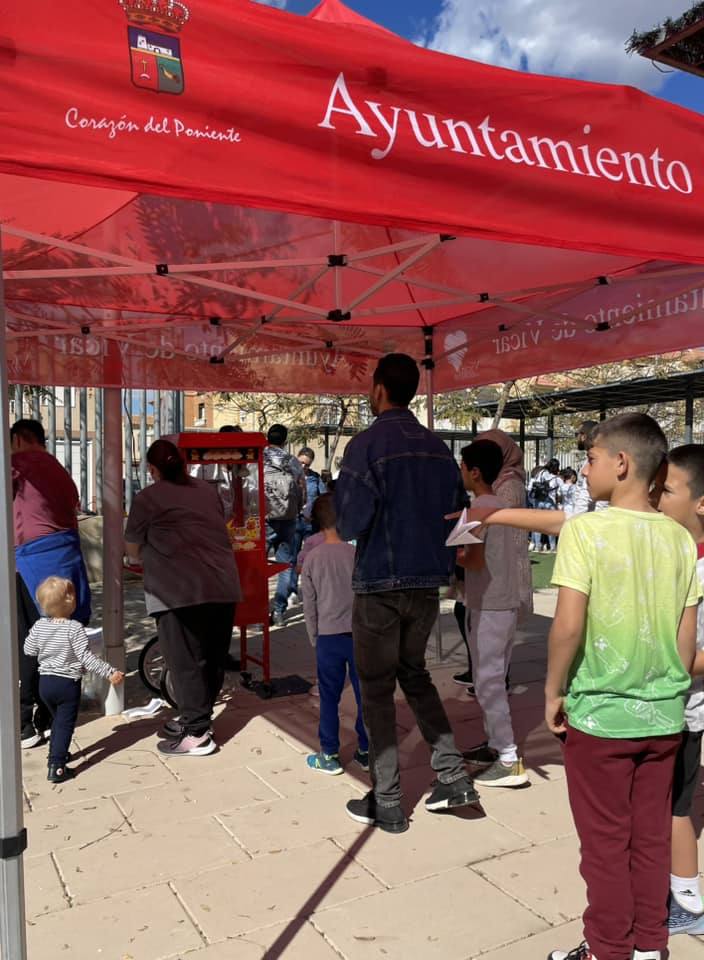 Vícar celebra el Día del Padre con una fiesta en el Parque de las Familias