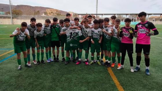 Un jugador de El Parador permanece ingresado en Portugal por un golpe en la cabeza durante un partido