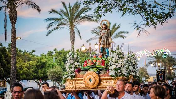 Un bulo sobre las fiestas de El Parador enfrenta a los vecinos y genera polémica