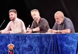 David López y su poemario 'En carne vivo' protagoniza un nuevo encuentro del Poeta y los Jóvenes