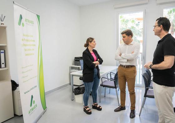 Roquetas trabaja en un proyecto para abrir un centro de emprendimiento