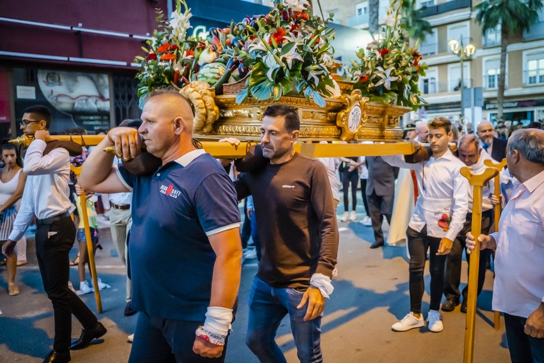 Así fue la procesión de San Isidro en El Parador