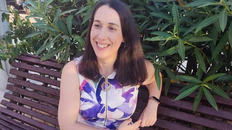 Saray Ayala (Sarah Thomas) imparte hoy un taller de narrativa para adultos