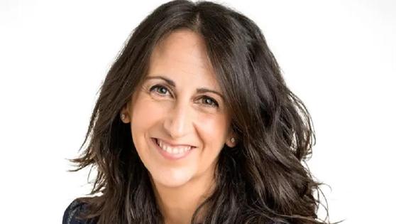 María Oruña protagoniza un nuevo encuentro literario en el Castillo de Santa Ana
