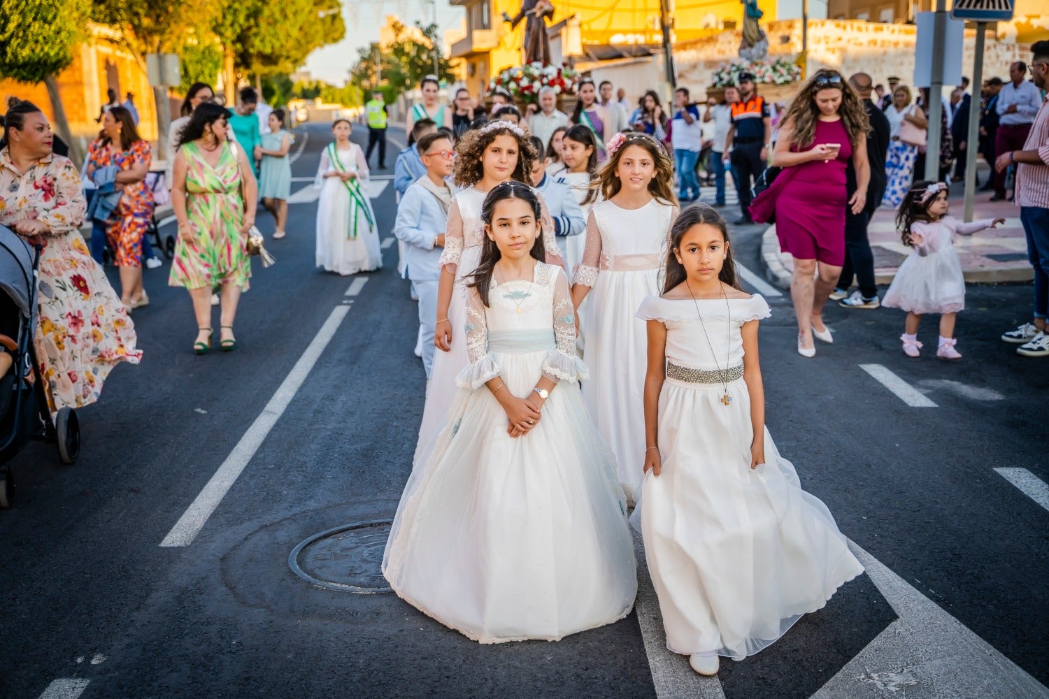 San Antonio y La Inmaculada procesionan por las calles de Cortijos de Marín en sus fiestas