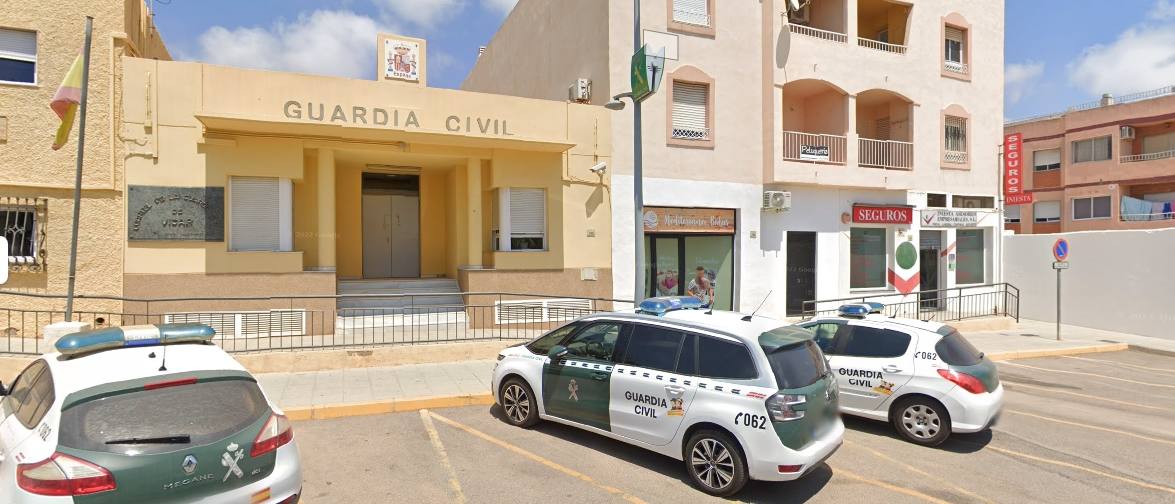 Investigan la muerte violenta de un hombre en Vícar