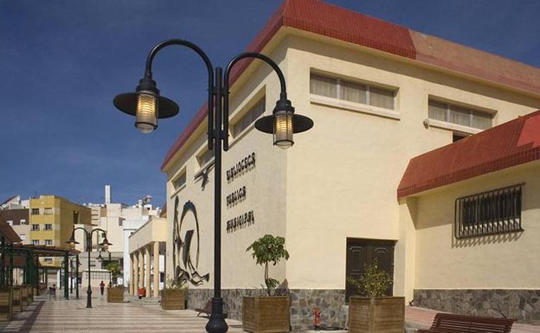 Roquetas cierra los centros de estudio las tardes del fin de semana