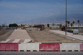 Las obras que conectarán la calle Alicún con la Avenida Reino de España.