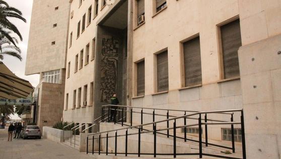 Arranca este lunes el jurado popular contra el acusado de asesinar con ensañamiento a su expareja en Roquetas