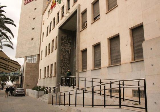 Arranca este lunes el jurado popular contra el acusado de asesinar con ensañamiento a su expareja en Roquetas