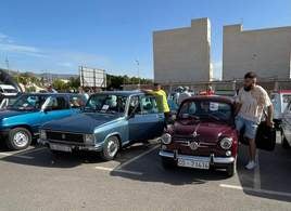 Exposición de coches antiguos.