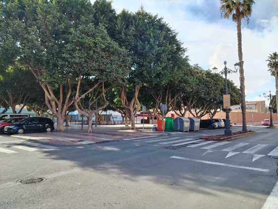 Almería Avanza pide mejorar la seguridad en la Plaza Castelar y alrededores