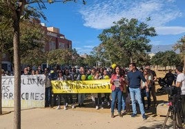 Imagen de la concentración de este sábado en el Parque de los Bajos.