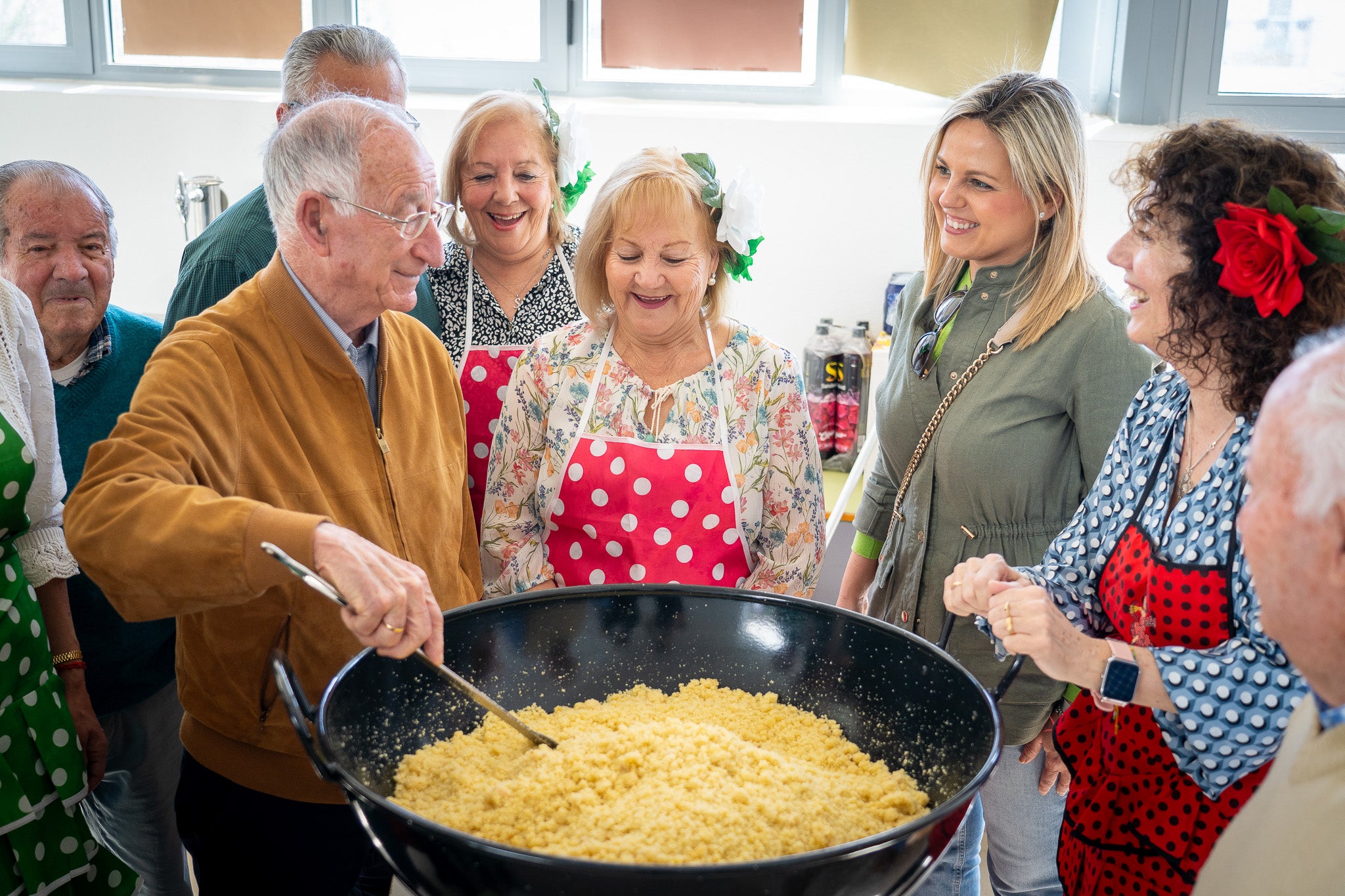 Así fueron las tradicionales migas por el Día de Andalucía