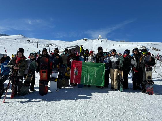 Integrantes en Sierra Nevada.