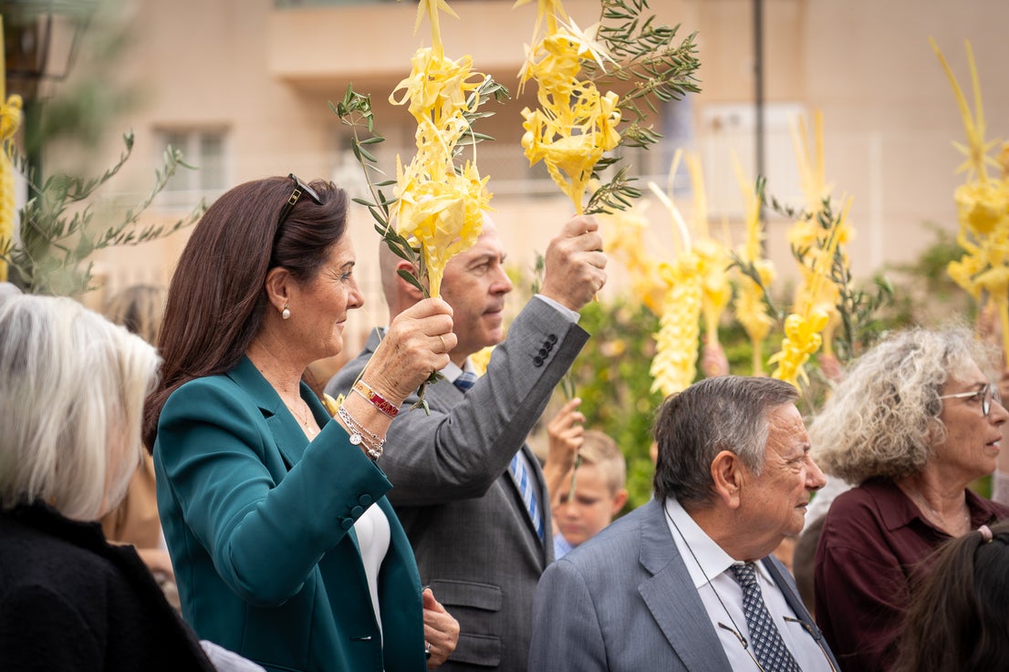 200 viviendas, El Puerto y Aguadulce disfrutan de las Palmas y los Olivos