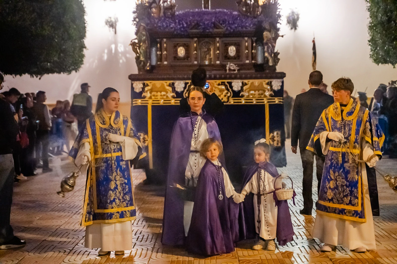 El Parador disfruta de su cofradía el Jueves Santo