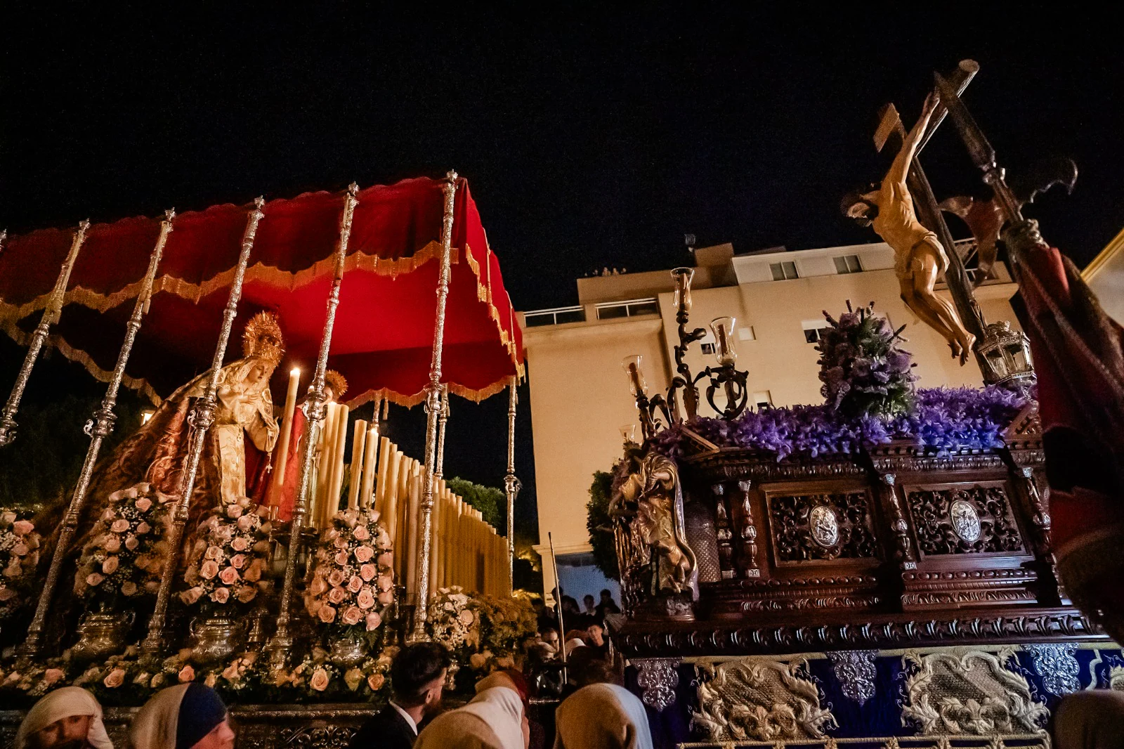 El Parador disfruta de su cofradía el Jueves Santo