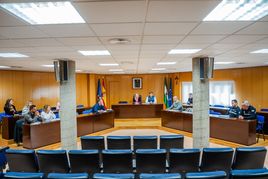 Celebración del Consejo Escolar en el Ayuntamiento de Roquetas.