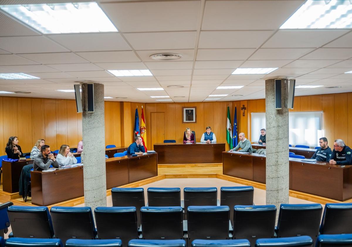 Celebración del Consejo Escolar en el Ayuntamiento de Roquetas.