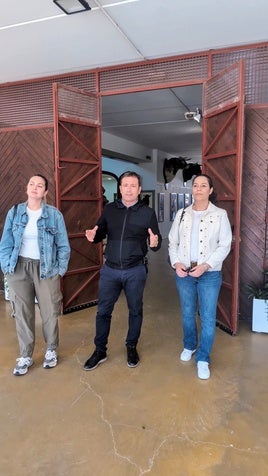 Concejales del PSOE de Roquetas de Mar en la Plaza de Toros.