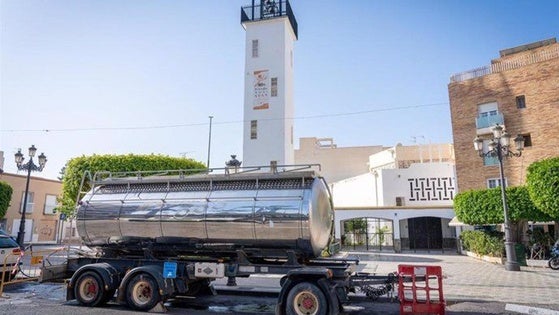 Roquetas de Mar vuelve a tener agua apta para el consumo desde primera hora de este viernes
