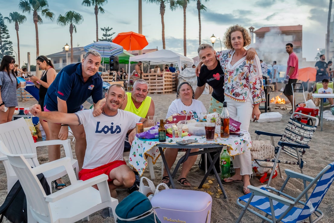 Así fue la Noche de San Juan en Roquetas de Mar