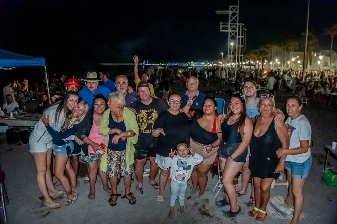 Así fue la Noche de San Juan en Roquetas de Mar