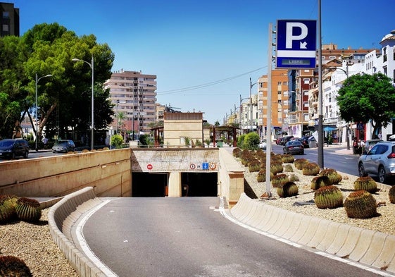 Imagen del aparcamiento subterráneo que se encuentra ubicado en la Avenida Carlos III de Aguadulce.