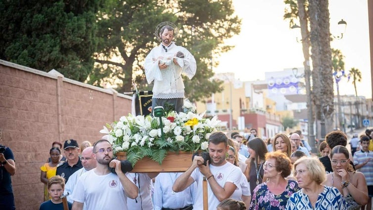 El barrio de San Cayetano celebra sus festejos con varios concursos y juegos infantiles