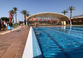 La piscina municipal de la localidad cuenta con gran capacidad.