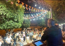 Uno de los momentos nocturnos de los festejos.