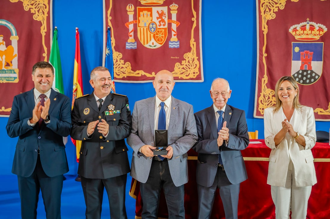 La celebración de los Santos Ángeles Custodios en Roquetas de Mar, en imágenes
