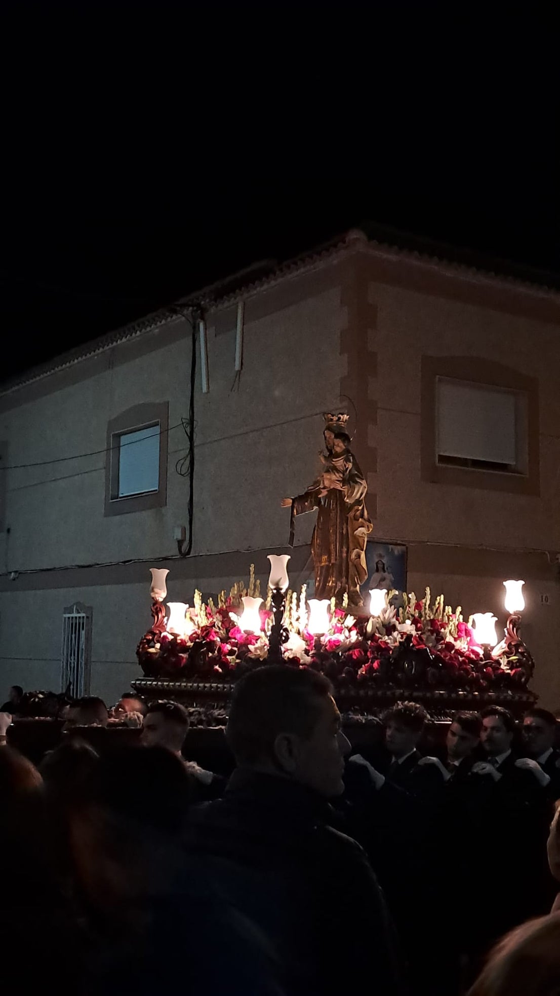 La Virgen del Carmen recorre La Gangosa por el 25º aniversario