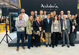 Foto grupal en la Feria de Turismo de Londres