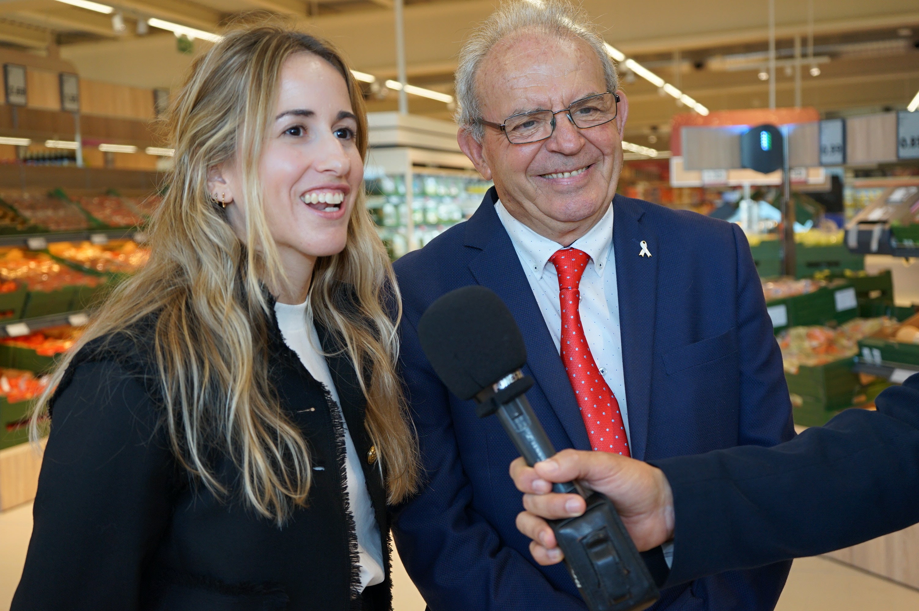 La inauguración del primer Lidl en Puebla de Vícar, en imágenes