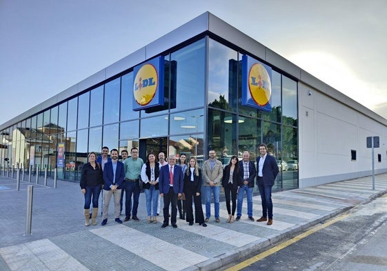 Inauguración de esta cadena de supermercados en la Puebla de Vícar.