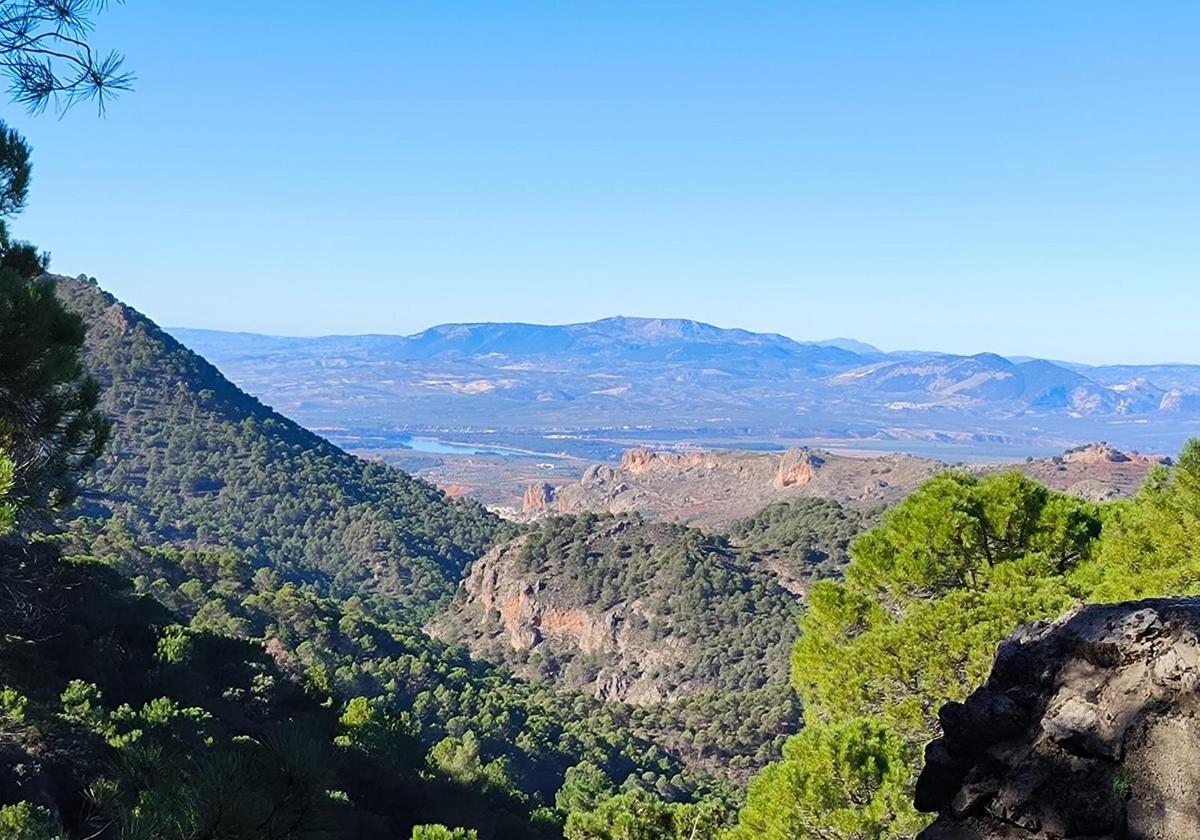 Una de las panorámicas del Parque Natural de la Sierra Huétor, en Granada.