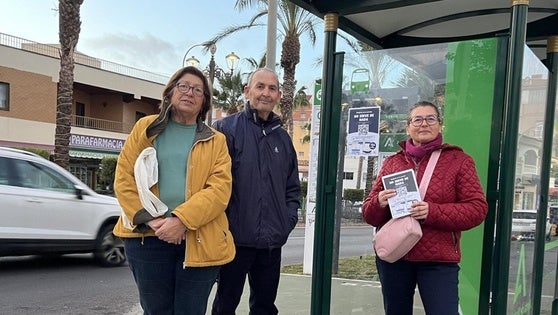 Inician una campaña para pedir un transporte público de calidad en Roquetas