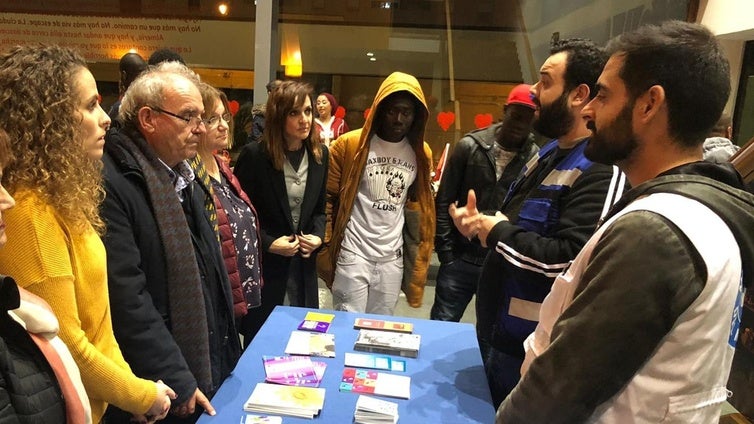 Vícar llega a un convenio de colaboración con la Asociación Marroquí
