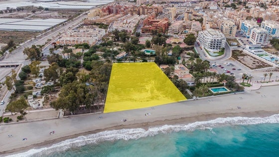 Roquetas saca a licitación la redacción del proyecto de construcción de una piscina de mar en Aguadulce