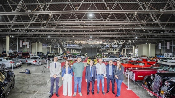 Roquetas de Mar inaugura la V Edición de RetroAlmería con la llegada de joyas únicas del motor
