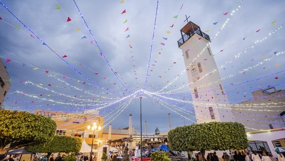 Roquetas inicia los Fiestas Patronales de El Parador con una gran jornada