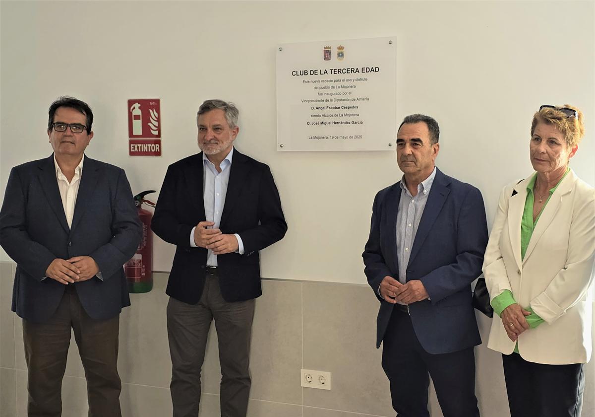 Este centro contó con una inversión de 255.00 euros por parte del Ayuntamiento y de la Diputación.
