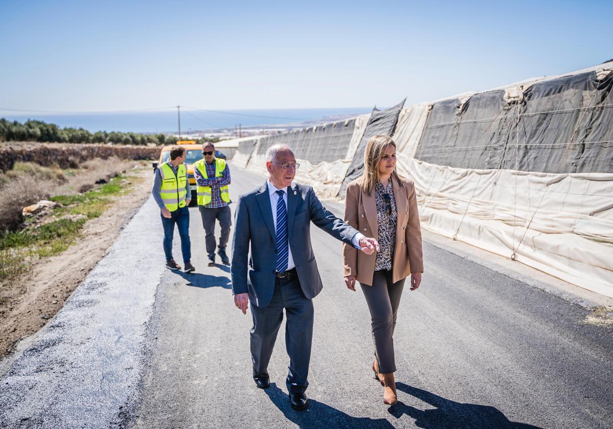 Casi medio millón de euros para mejorar caminos rurales de Roquetas