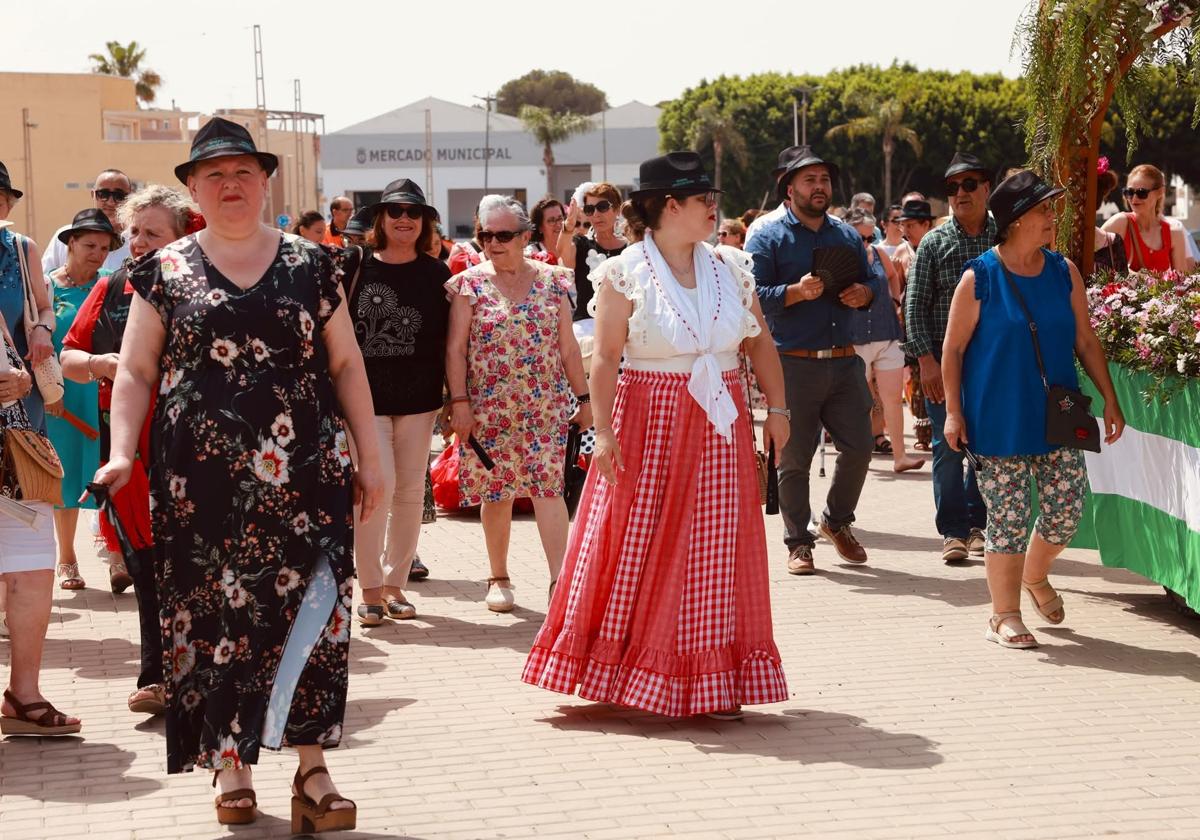 La Romería de la Virgen de Fátima llena de color y alegría La Mojonera